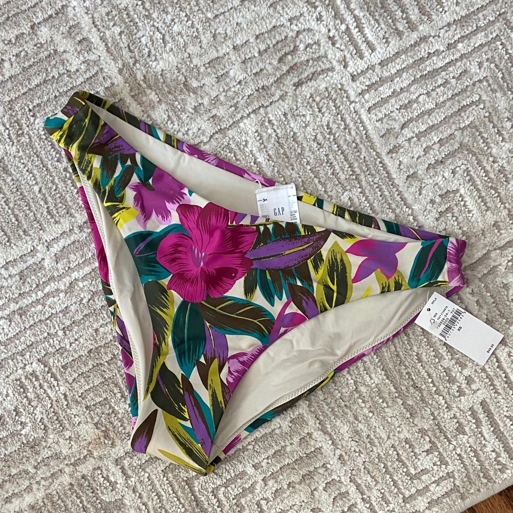 NWT! Gap size extra small floral moderate coverage bikini bottom